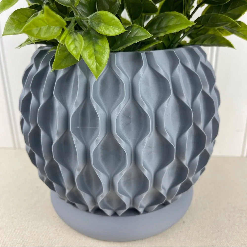 Modern Geometric Planter Pot, Chain Planter Pot, Indoor, Textured Planter